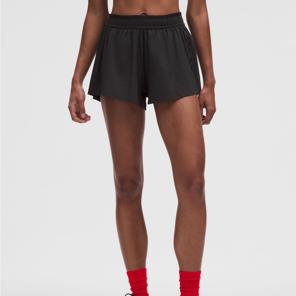 lululemon pace crush high rise short 2.5”
